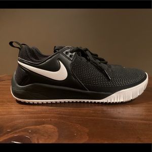 Womens Nike Zoom HyperAce 2 Size 9